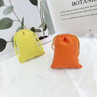 Sacs cadeaux recyclables en velours Emballage unique pour bijoux montres Sacs à poussière Idée