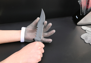 Guantes de seguridad de protección laboral para carniceros de malla de acero inoxidable de <span class=keywords><strong>5</strong></span> dedos 316L, guantes resistentes a cortes, guante de cota de malla - Product Image 5