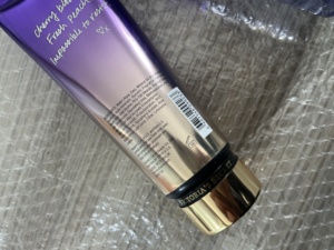 Loción <span class=keywords><strong>Corporal</strong></span> Original de Marca al por Mayor, 236 ml, Fragancia Femenina, <span class=keywords><strong>Crema</strong></span> <span class=keywords><strong>Corporal</strong></span> <span class=keywords><strong>Victoria</strong></span>'s <span class=keywords><strong>Secret</strong></span> para Mujer - Product Image 4