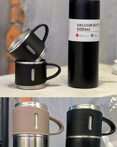 Set di Thermos Moderno all'Ingrosso da 500ml in Acciaio Inox, Bottiglia Termica a Doppia Parete Isolata con <span class=keywords><strong>3</strong></span> Tazze, Nuovo per Uso Domestico e Aziendale - Product Image 4