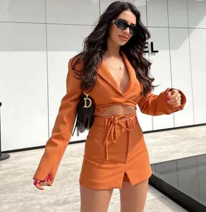 修身穿女裙套装定制时尚橙色长袖西装两件套套装