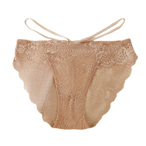 Mutandine da donna europee e americane, sexy, traspiranti, a vita bassa, in pizzo, con fondo in cotone, modello B - Product Image 1