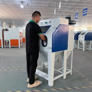 Tragbare Manuelle Sandstrahlmaschine mit Staubabscheidung Chinas Reinigungskabine - Product Image 3