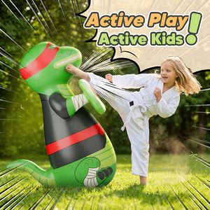 Saco de Boxeo Inflable Divertido para Niños de 49 Pulgadas con Juego de Lanzamiento de Pelotas, Juguete de Entrenamiento para Deportes en Interiores y Exteriores - Product Image 5
