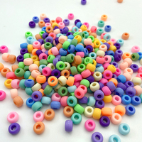 ขายส่ง6*9มม.Multicolor Matte Effect Pony ลูกปัดพลาสติกขนาดใหญ่ลูกปัดสำหรับเครื่องประดับ Diy ของเล่น