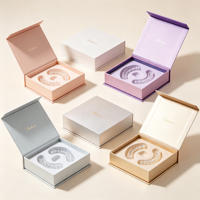 Boîte cadeau magnétique en carton recyclé avec design personnalisé, pelliculage mat, couvercle à rabat, emballage pour aligneurs dentaires, mousse EVA