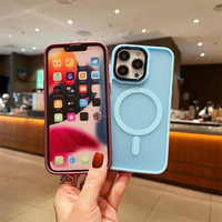 Coque pour iPhone 17 Air 16 16e 15 14 13 12 11 Pro Max Plus, compatible charge sans fil, magnétique, finition mate, pare-chocs souple, protection caméra, cadre noir