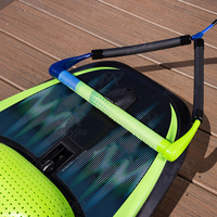 Kneeboard de wakeboard adapté aux débutants, stable et facile à contrôler, pour la navigation en famille sur le lac ou la mer.