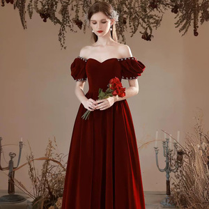 Bridal Wedding Dress Burgundy Velvet Puff Sleeve Princess Ball Gown Sweetheart Neckline Vintage Style for Toasting - Product Image 4