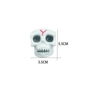 Nouveauté : Tasse anti-stress en forme de crâne de chauve-souris effrayant pour Halloween, jouet anti-anxiété à presser - Product Image 4
