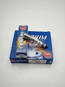Bujía de Iridio para Motocicleta NGK DR8EIX 6681 para Aprilia, Benelli, <span class=keywords><strong>Benta</strong></span> OEM 027542, 12122343144, 99906910X9014, 9806938716 - Product Image 1