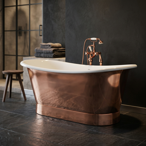 Baignoire autoportante ovale en cuivre martelé avec jupe décorative pour salle de bain - Indian Home Crafts - Product Image 1
