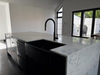 Porte française à double battant en aluminium à rupture de pont thermique, verre trempé, étanche, personnalisée, de luxe contemporain, pour patio de villa