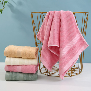 Serviette pour enfants en fibre de bambou 30x60cm, en polaire ondulée, hypoallergénique, pour bébé - Product Image 3