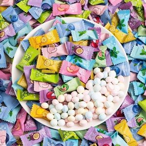 Caramelle alla Menta con Vitamina C e Mentolo, Gusto Frutta, Alito Fresco, Confezione Halal Personalizzabile di Alta Qualità - Product Image 2