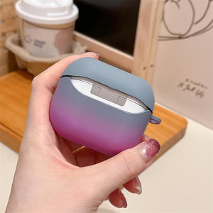 Funda de llavero de auriculares duros de PC mate delgada de Color degradado para Samsung Galaxy <span class=keywords><strong>Buds</strong></span> <span class=keywords><strong>3</strong></span> <span class=keywords><strong>Pro</strong></span> / <span class=keywords><strong>Buds</strong></span> <span class=keywords><strong>3</strong></span> funda anticaída para auriculares - Product Image 2