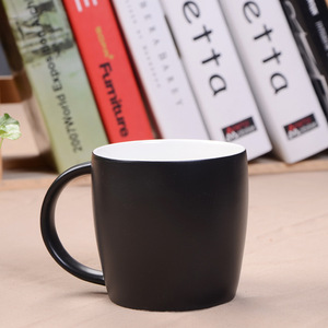 Mug en céramique avec couvercle, tasse de bureau émaillée, design minimaliste, couleur unie, cadeau d'affaires, vaisselle de boisson - Product Image 3