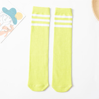 Fabricant de chaussettes pour enfants OEM ODM, logo personnalisé, chaussettes pour enfants en polyester, vente en gros, marque privée