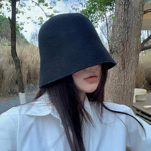 Groothandel Vrouwen Herfst Winter Wol Emmer Hoeden Effen Kleur Zachte Vintage Mode Zoete Custom Vilt Fedora Emmer Hoed - Product Image 4