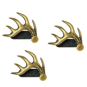 Clip de chapeau personnalisé en <span class=keywords><strong>laiton</strong></span>, design bois de cerf, durable et élégant, cadeau de chasse idéal pour hommes et femmes - Product Image 1