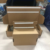 Boîte d'emballage en carton ondulé avec logo personnalisé, bande adhésive facile à déchirer, fermeture éclair, boîte d'expédition pour cosmétiques