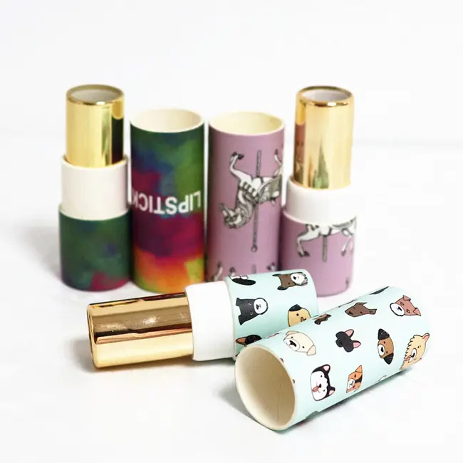 Personalizzato Biodegradabile carta Chapstick balsamo per le labbra tubo di Imballaggio Cosmetico Vuota di Cartone Kraft Tubo di Carta