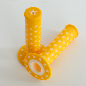 Puños para Manillar <span class=keywords><strong>de</strong></span> Bicicleta <span class=keywords><strong>de</strong></span> <span class=keywords><strong>Montaña</strong></span> con Palancas para Bicicletas <span class=keywords><strong>de</strong></span> Carretera - Plástico Resistente <span class=keywords><strong>de</strong></span> 22 mm <span class=keywords><strong>de</strong></span> Diámetro, Piezas <span class=keywords><strong>de</strong></span> Bicicleta - Product Image 5
