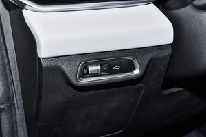 High Performance Geely Binyue L 1.5TD 290N·m L2 ADAS Sporty City SUV Automobile Vehicle Geely Coolray L - Product Image 4