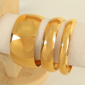 Waterproof Women's Jewelry Stainless Steel Metal Texture <b>Couple</b> <b>Bracelet</b> Large Glazed Exaggerated Fashion Bangle - Product Image 2