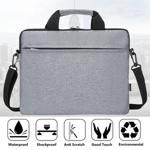 Trolley Case Strap Design Notebook Cover Pouch Bolso de hombro Ultra Thin Travel Custom Inside Velvet Material Laptop Sleeve Bag - Product Image 5