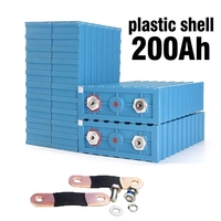Cellules au phosphate de fer et de lithium Calb 3.2v 200ah d'origine, batterie prismatique Lifepo4 200ah pour le stockage d'énergie solaire