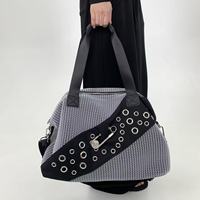 Tas Tote Y2K Street Personalized Millennium Spicy Girl dengan Pin Splicing, Kapasitas Besar, Tas Selempang Bahu Tunggal