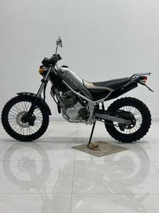 Motocicleta <span class=keywords><strong>Yamaha</strong></span> XG250 Tricker <span class=keywords><strong>250</strong></span>, Motor de 4 <span class=keywords><strong>Tiempos</strong></span> Refrigerado por Aire, Bajo Consumo de Combustible, Peso Ligero de 127 kg, Todoterreno - Product Image 1