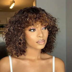 Perruques Bob Courtes Bouclées en Cheveux Humains Bruts Sans Dentelle, Fabriquées à la Machine, Densité 200%, Couleur Mèches, <span class=keywords><strong>Avec</strong></span> <span class=keywords><strong>Frange</strong></span>, 10 Pouces, Brun/Blond, Transfrontalier - Product Image 3