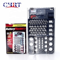 CHRT tiene 93 baterías AA AAA C D 9V montaje en pared batería almacenamiento organizador caso con probador de batería