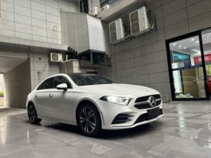 <span class=keywords><strong>Mercedes</strong></span>-Benz <span class=keywords><strong>Clase</strong></span> <span class=keywords><strong>A</strong></span> 2021 Usado, <span class=keywords><strong>a</strong></span> <span class=keywords><strong>180</strong></span> L Sport Sedan 1.3T 7DCT FWD Euro VI, Sedán <span class=keywords><strong>Compacto</strong></span> de Lujo Alemán - Product Image 1