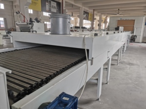 Four à chauffage infrarouge pour le nivellement de la <span class=keywords><strong>peinture</strong></span> et le séchage de la <span class=keywords><strong>peinture</strong></span> à base d'eau, <span class=keywords><strong>machine</strong></span> de séchage à convoyeur, <span class=keywords><strong>machine</strong></span> de ponçage du bois - Product Image 5