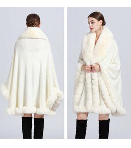 Étoles féminines d'hiver de couleur unie tricotées col en fausse fourrure de lapin Poncho Cape châle enveloppement de luxe surdimensionné - Product Image 2