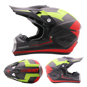Casque de <span class=keywords><strong>moto</strong></span> léger, vente directe d'usine, casque classique de cross et de descente, casque de <span class=keywords><strong>moto</strong></span> pour femmes - Product Image 4