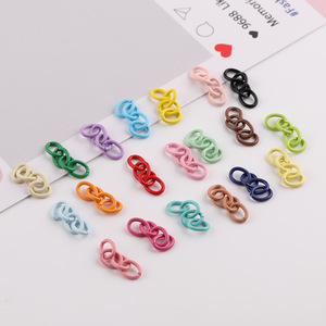 Cadena de extensión de cuatro eslabones de colores pastel, accesorios de joyería DIY, tamaño mediano, metal con pintura horneada, forma ovalada - Product Image 1