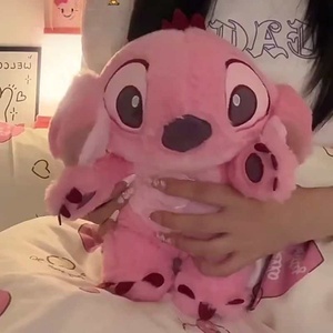 Conejo de Peluche de Fresa que Respira y Brilla con Relleno de Algodón PP, Peluche Súper Suave, Compañero de Sueño Relajante para Niños - Product Image 2