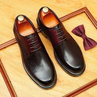 Chaussures habillées classiques rétro brillantes en cuir véritable anti-uréthane pour hommes, style automne 2026, à lacets