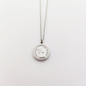 <span class=keywords><strong>Gioielli</strong></span> moda in acciaio inossidabile 18k oro goffrato elisabeth collana <span class=keywords><strong>regina</strong></span> <span class=keywords><strong>gioielli</strong></span> Vintage moneta pendente collana - Product Image 3