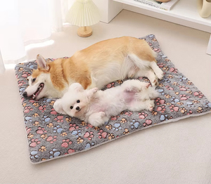 Thickened Pet Mat Soft Flannel Pad Pet Blanket <b>Bed</b> Mat <b>for</b> Puppy <b>Dog</b> Cat <b>Sofa</b> Cushion Home Rug Keep Warm Sleeping Cover - Product Image 1