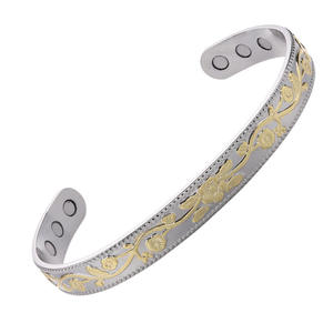 Brazalete Abierto de Energía de Iones Negativos con Imán de Bronce - Pulsera Magnética de Salud Grabada a la Moda - Accesorio de <span class=keywords><strong>Mano</strong></span> Popular - Product Image 6