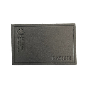 Etiqueta de Cuero Rectangular Personalizada con Logotipo de Lujo, Parche de Cuero PU Grabado en Relieve para <span class=keywords><strong>Jeans</strong></span>/Sombreros - Product Image 3