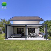 Pérgola ajustable para exteriores con techo de persiana operable motorizada moderna de suministro de fábrica