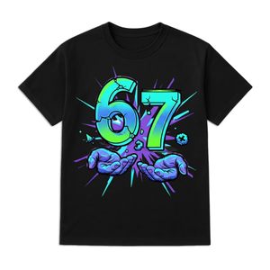 T-Shirt alla Moda <span class=keywords><strong>con</strong></span> Divertente Meme 67, Grafica Neon Screpolata <span class=keywords><strong>con</strong></span> Mani Blu Esplosive, Maglietta da Uomo - Product Image 1