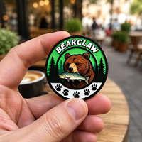 Broche en émail personnalisée sur le thème de la forêt avec logo sur mesure, badge rond en métal, broche artistique mignonne sur le thème de la faune pour cadeau
