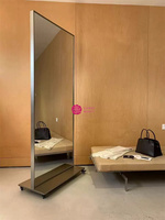 Miroir double face sur pied et mobile Yicheng Beauty pour dressing – Miroir mobile en vente en gros
